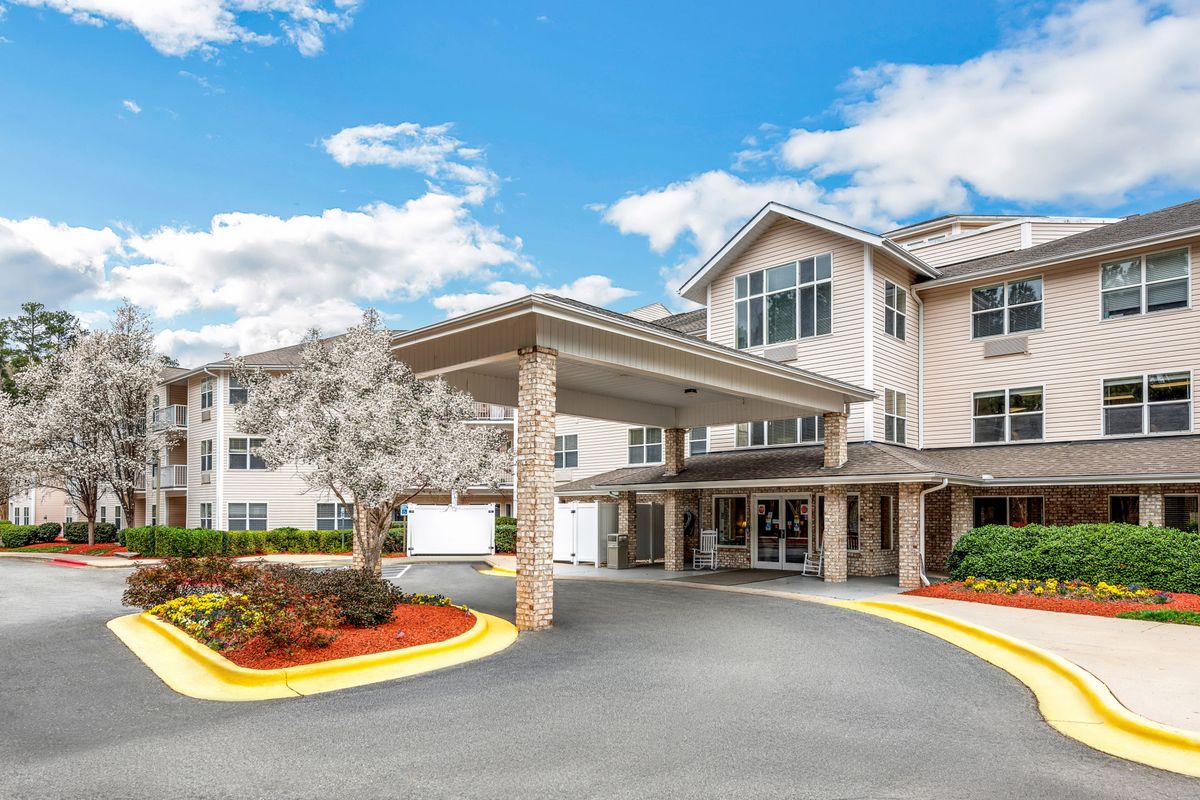 The 4 Best Independent Living Communities in Chapel Hill, NC Seniorly